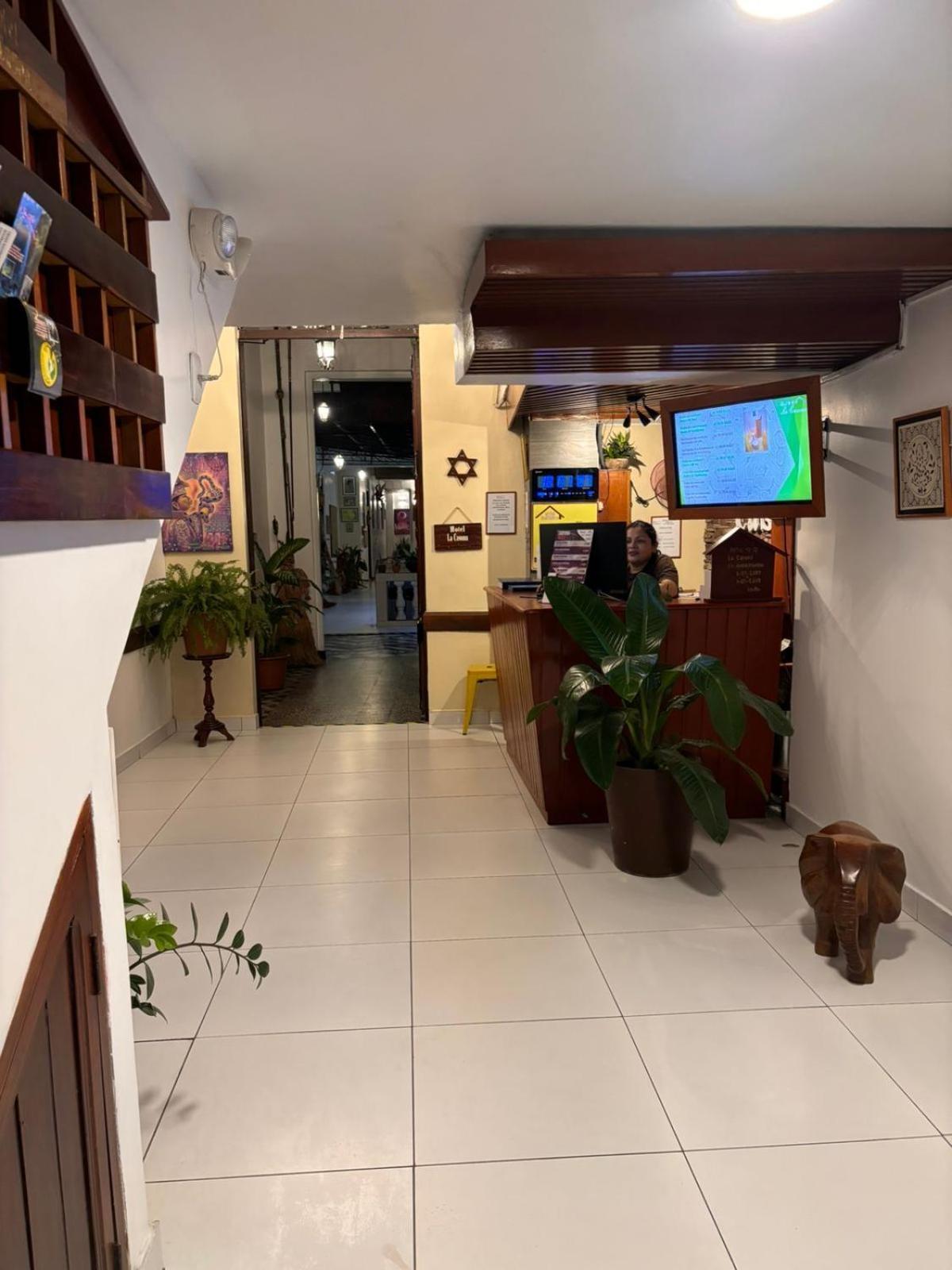 Hotel La Casona Iquitos Extérieur photo