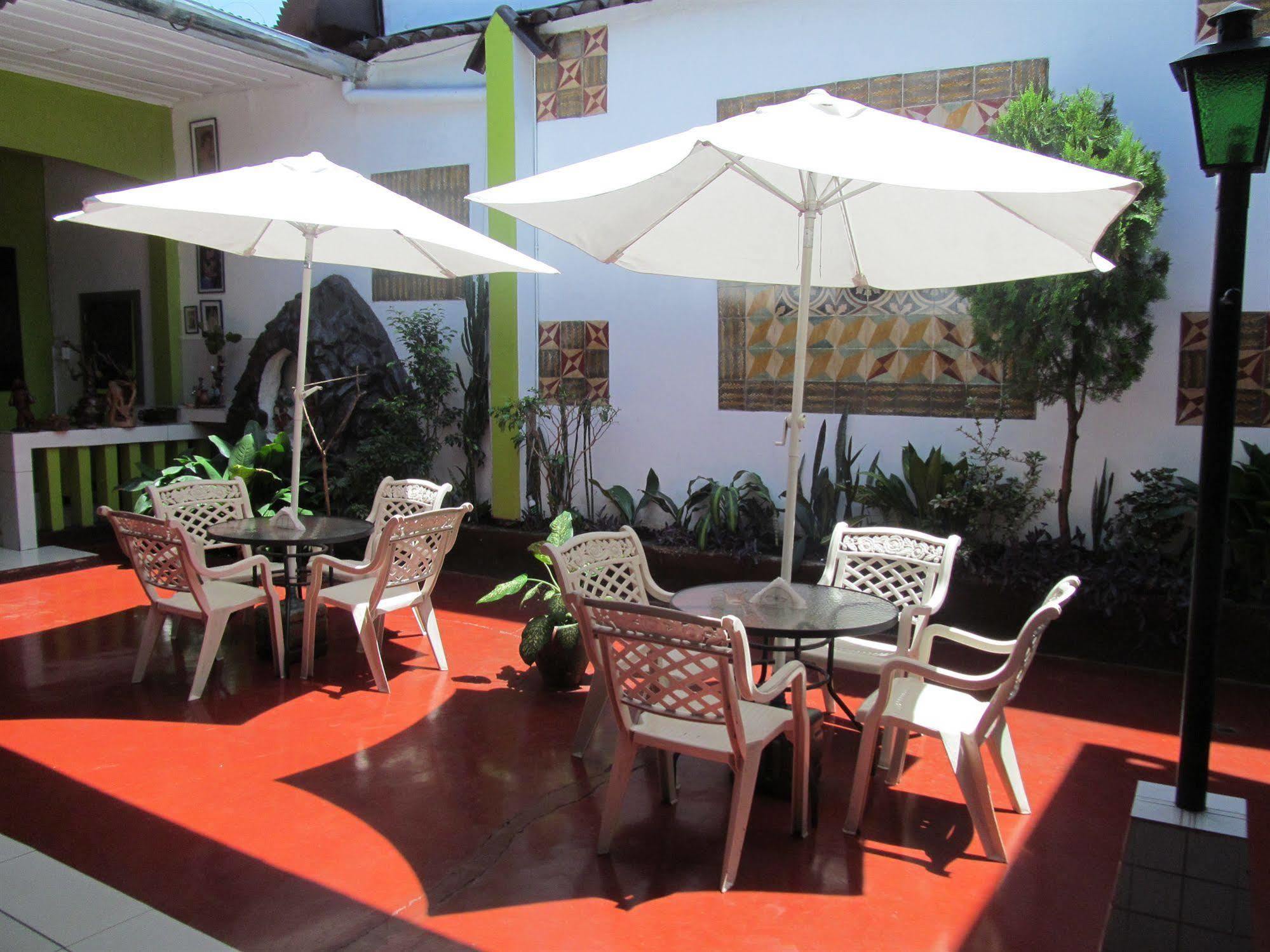 Hotel La Casona Iquitos Extérieur photo
