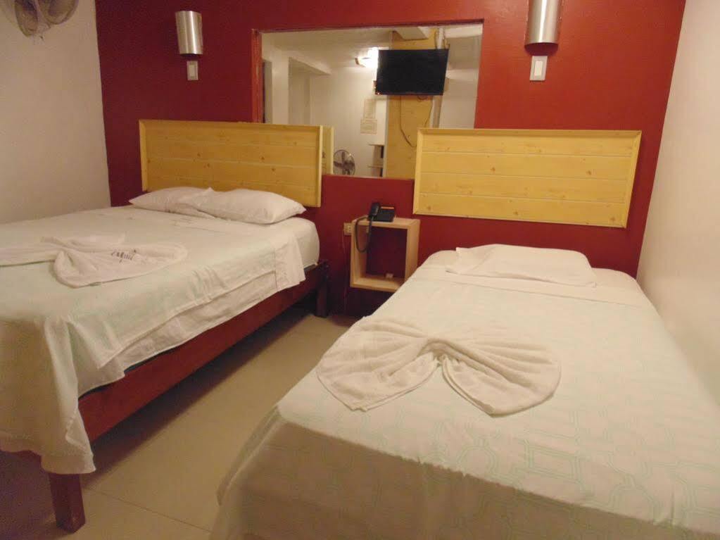 Hotel La Casona Iquitos Extérieur photo